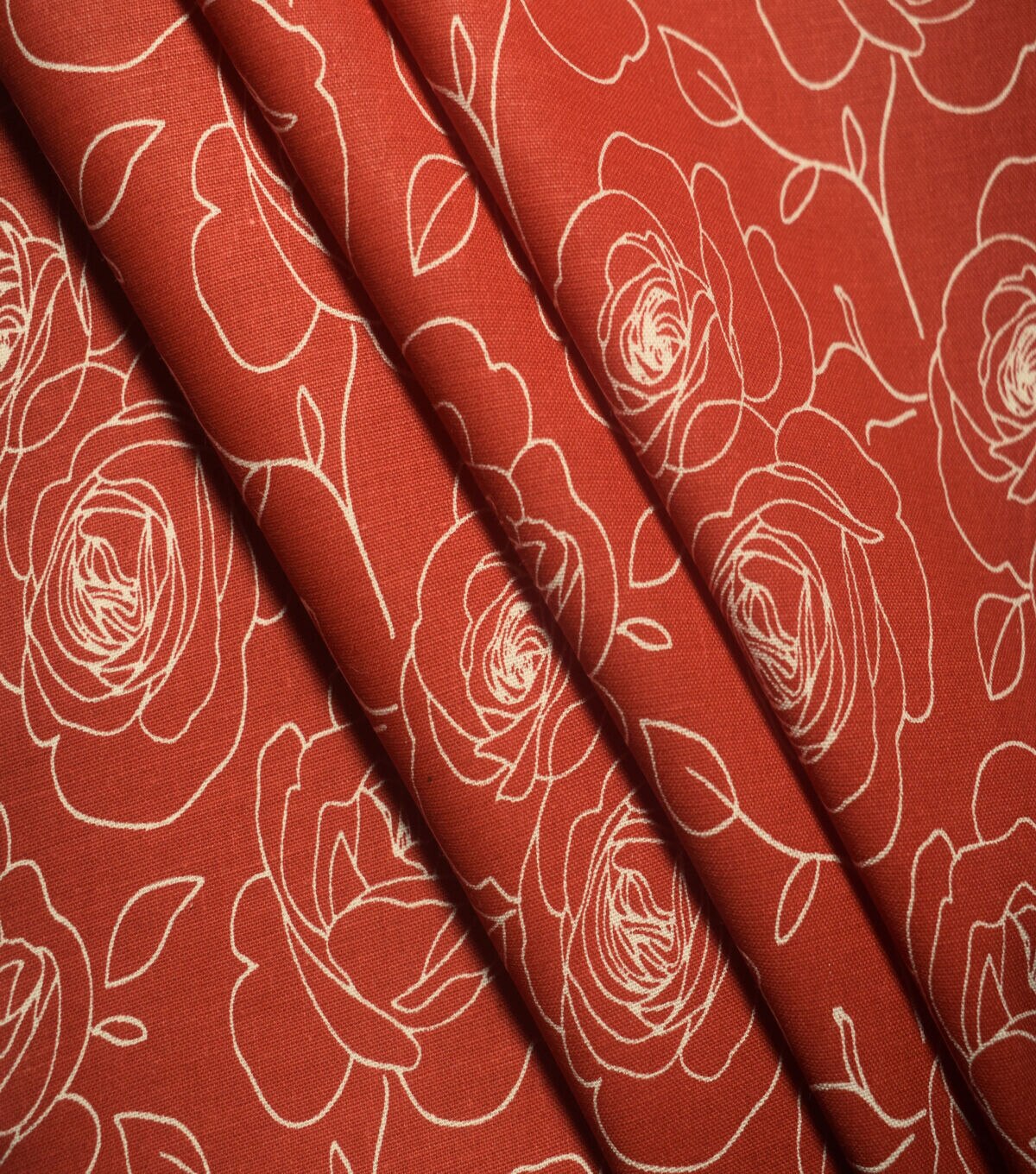 White Roses on Red Quilt Cotton Fabric by Quilter s Showcase - Image 3