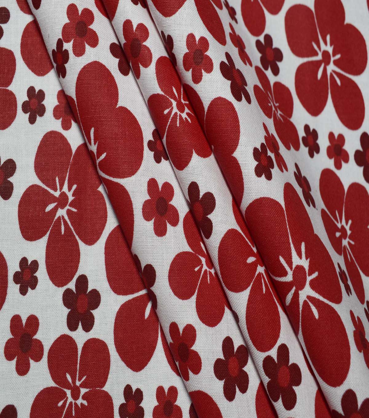 Hibiscus on White Cotton Fabric by Quilter s Showcase - Image 3