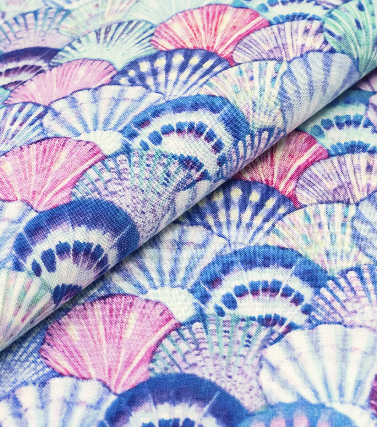 Singer Blue Pink Shells Quilt Cotton Fabric - Image 2
